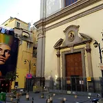 Duomo Loft * نابولي